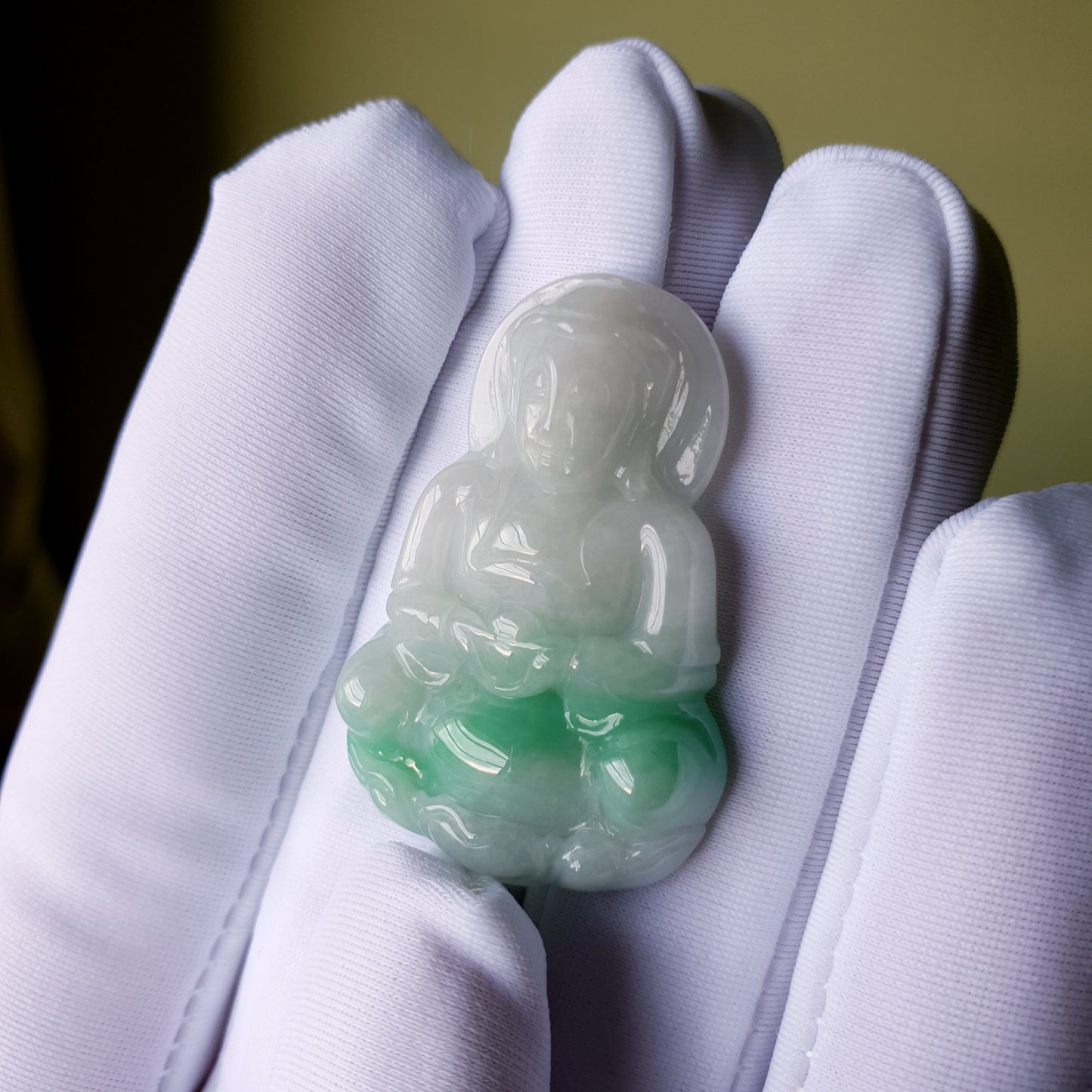 Myanmar Burma Natural Type A White Green Jadeite Jade Guan Yin Pendant Men Male Women Female Jewellery Jewelry 缅甸天然A货白绿翡翠观音吊坠吊饰女性男性首饰玉石珠宝