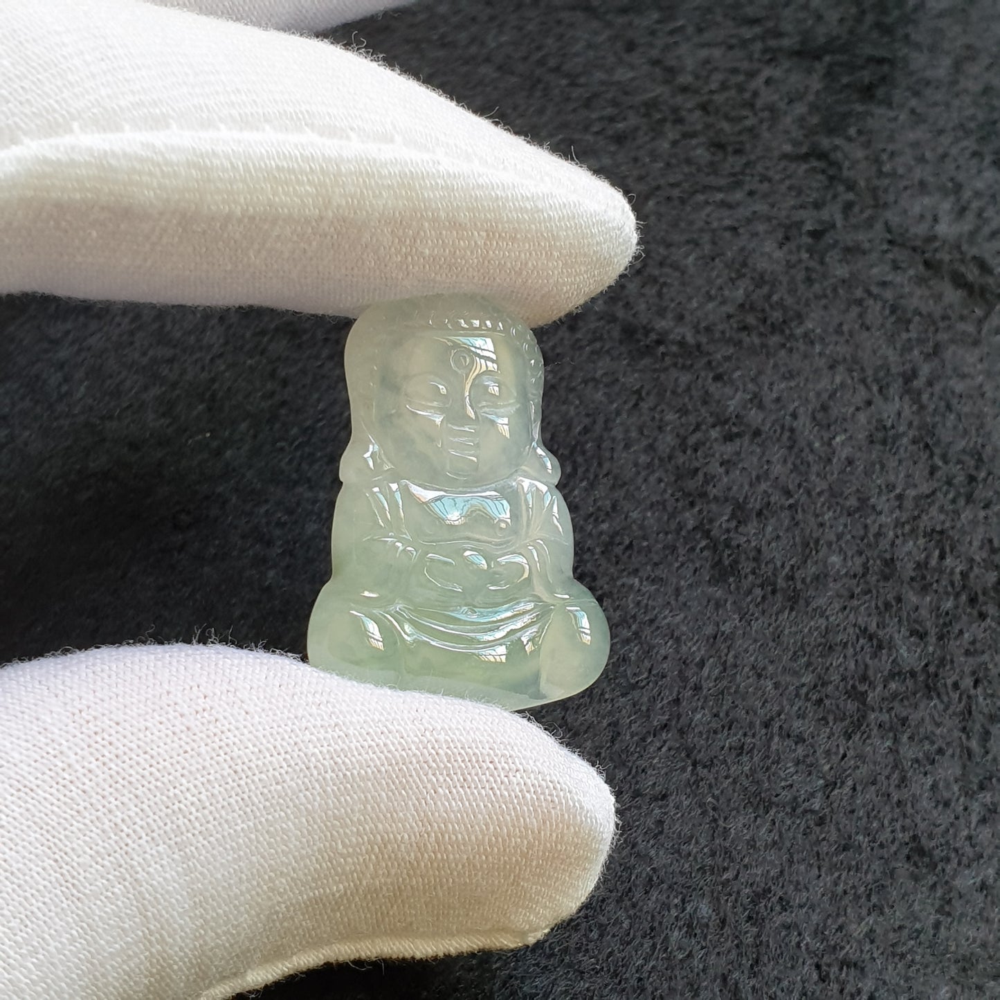 冰种飘花翡翠宝宝佛吊坠 (Type A Icy Jadeite Jade Baby Buddha Pendant) PBB31126