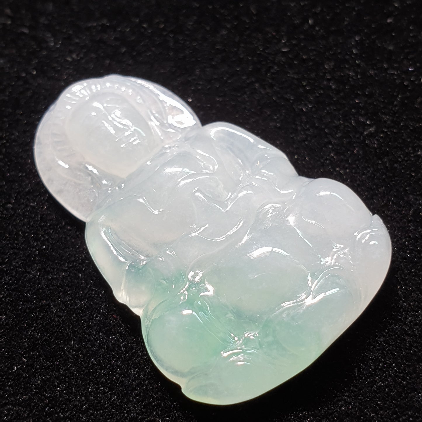 冰种飘绿色观音翡翠吊坠 (Type A Icy Jadeite Jade GuanYin Pendant) PGY15335