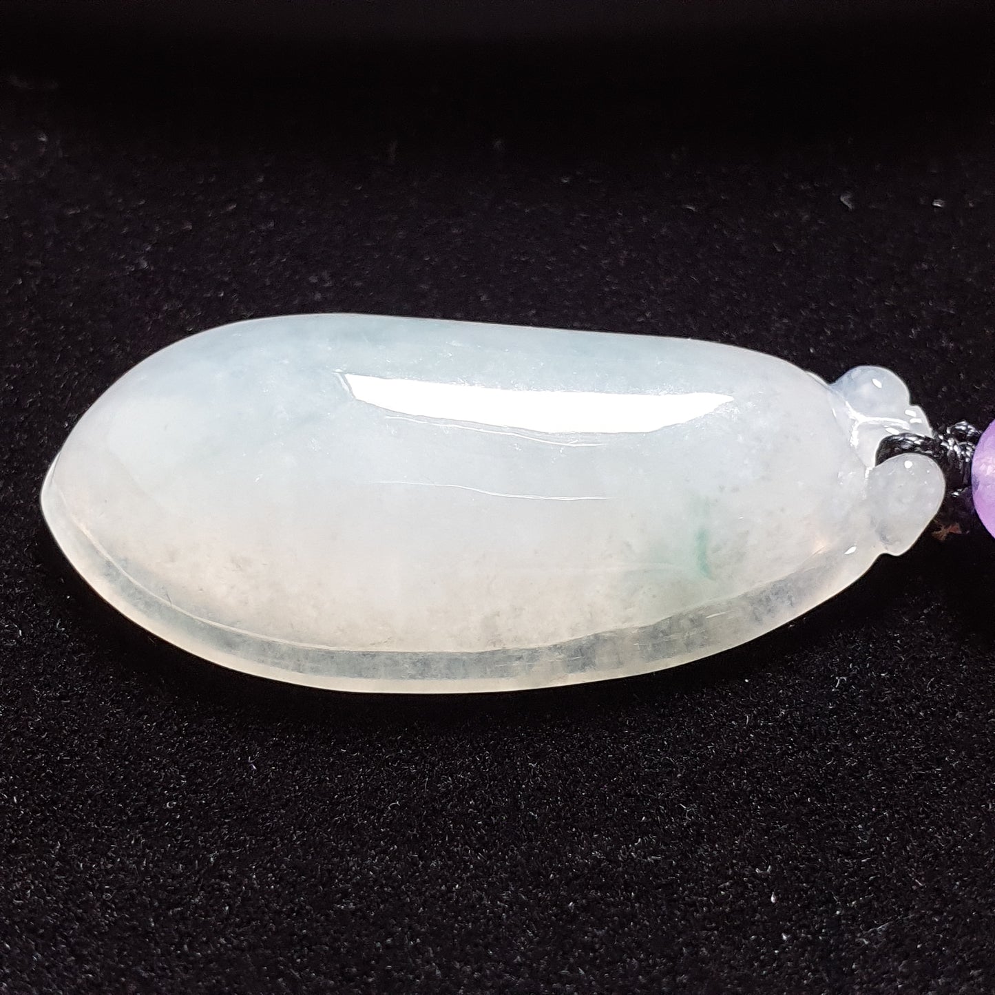 糯种福瓜翡翠吊坠 (Type A Jadeite Jade Melon Pendants) PML29678