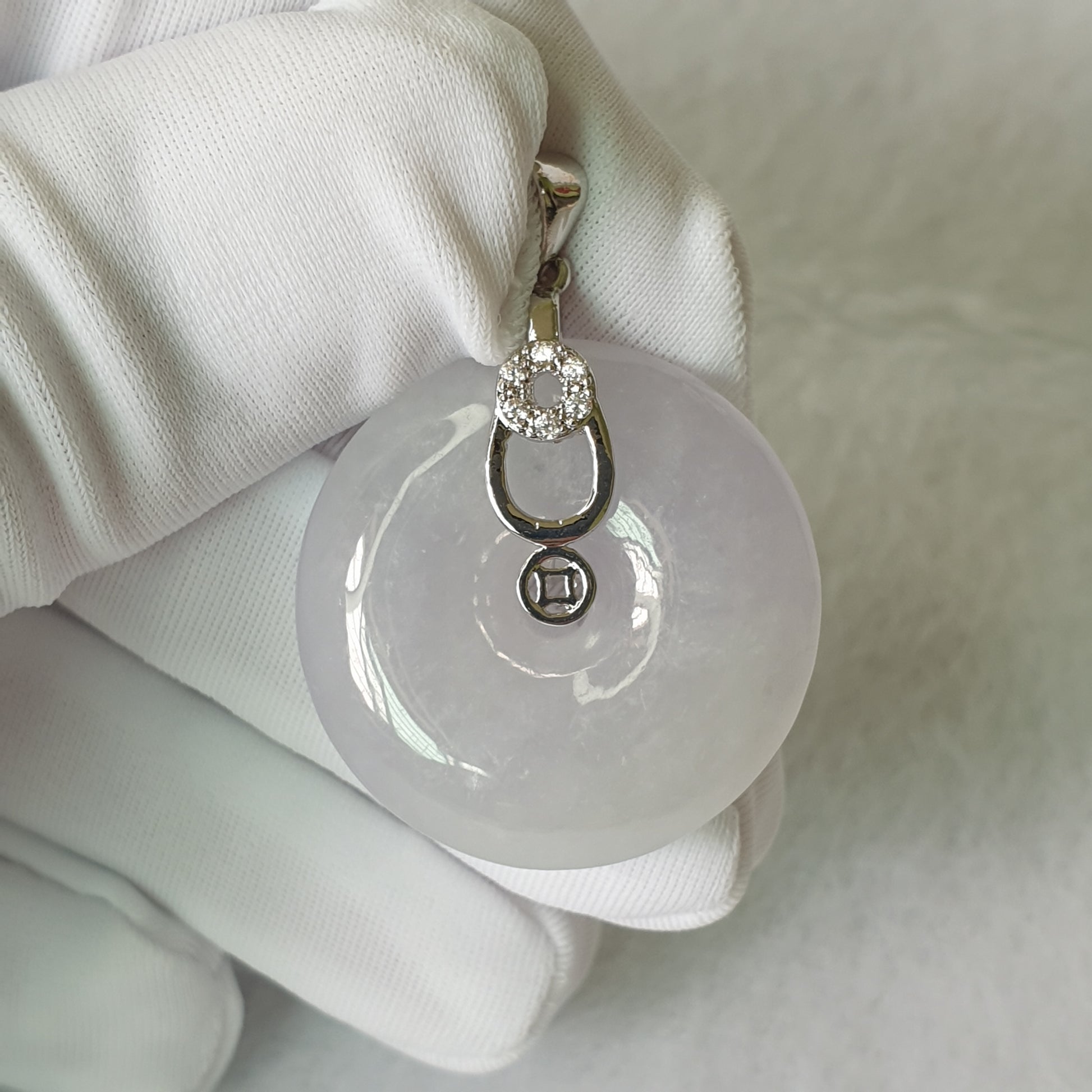 Type A Myanmar Burma Light Lavender Jadeite Jade Donut Ping An Kou Pendant Jewellery  (淡紫罗兰缅甸天然A货翡翠平安扣吊坠首饰) 