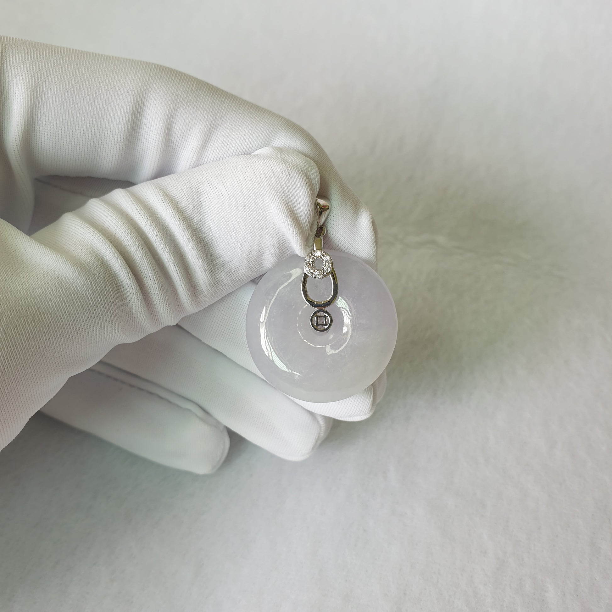 Type A Myanmar Burma Light Lavender Jadeite Jade Donut Ping An Kou Pendant Jewellery  (淡紫罗兰缅甸天然A货翡翠平安扣吊坠首饰) 