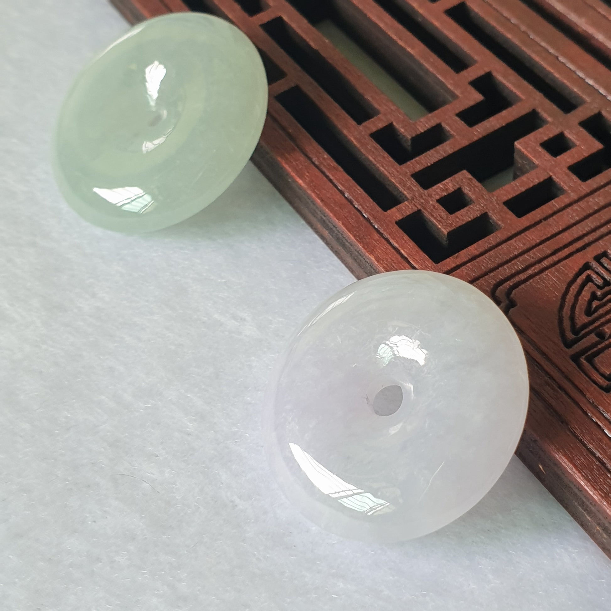 Type A Myanmar Burma Light Lavender Jadeite Jade Donut Ping An Kou Pendant Jewellery  (淡紫罗兰缅甸天然A货翡翠平安扣吊坠首饰) 