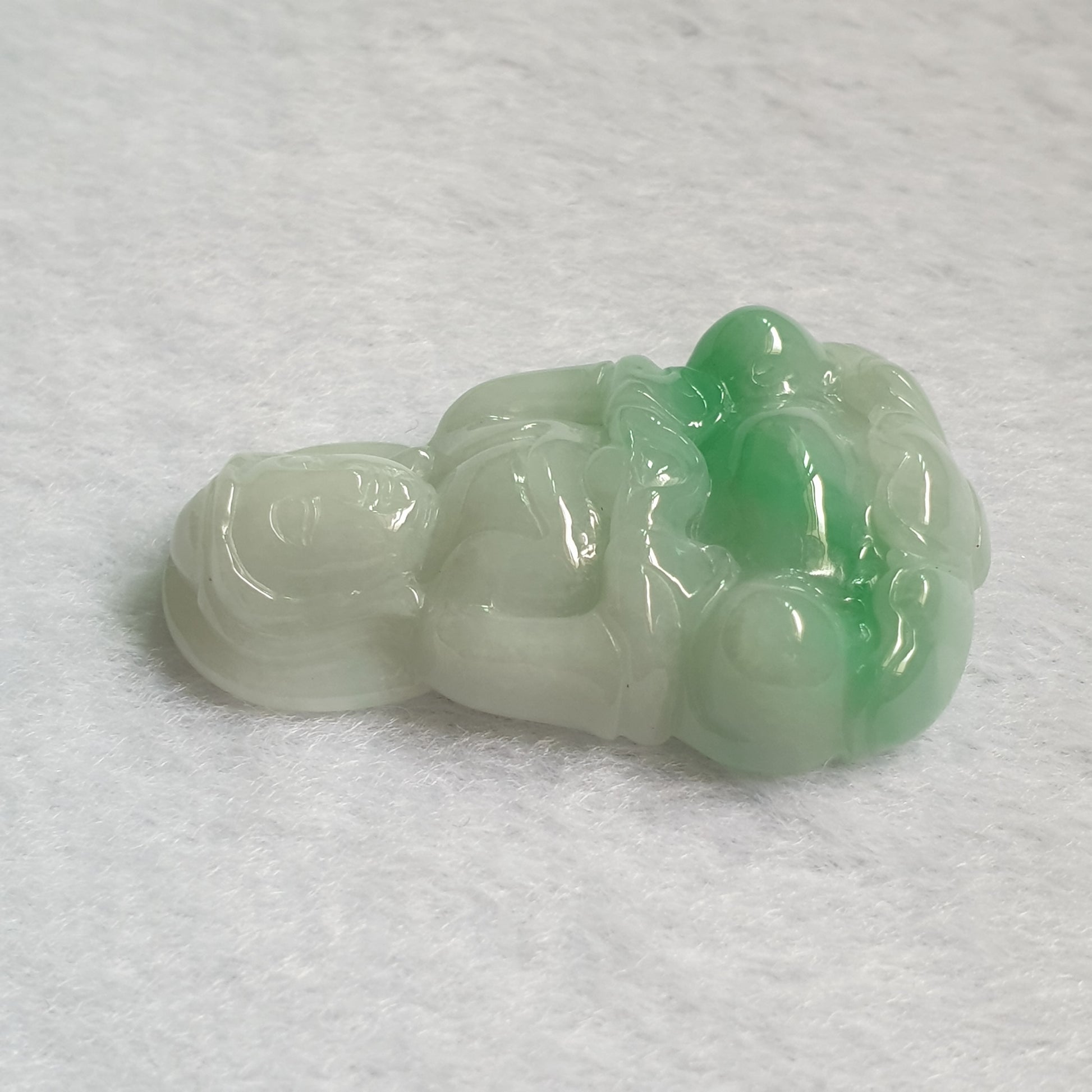 Myanmar Burma Natural Type A White Green Jadeite Jade Guan Yin Pendant Men Male Women Female Jewellery Jewelry 缅甸天然A货白绿翡翠观音吊坠吊饰女性男性首饰玉石珠宝